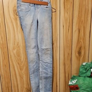 Women's Light Blue Jeans